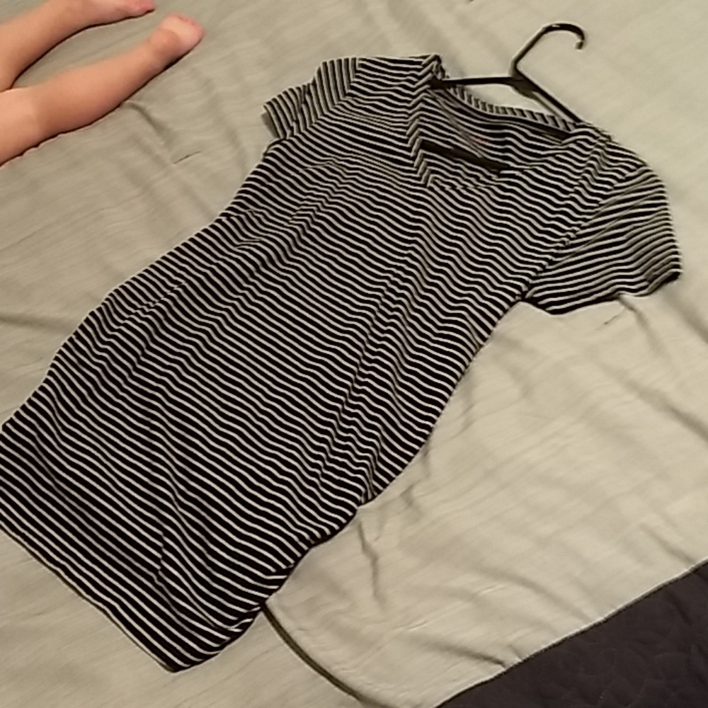 Ingrid & Isabel Blk/White Striped Maternity Tshirt